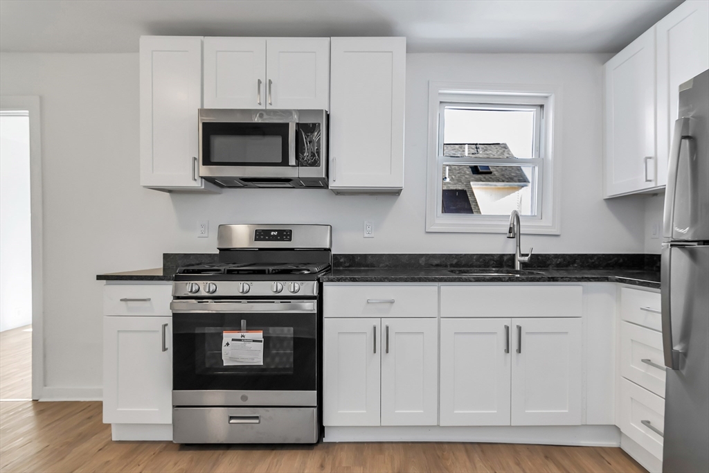 40 Summer St, Lawrence