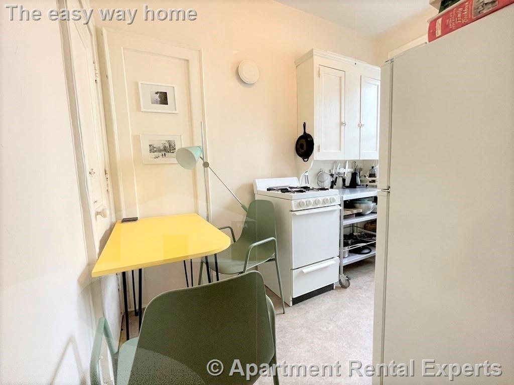 73 Martin St, Neighborhood Nine