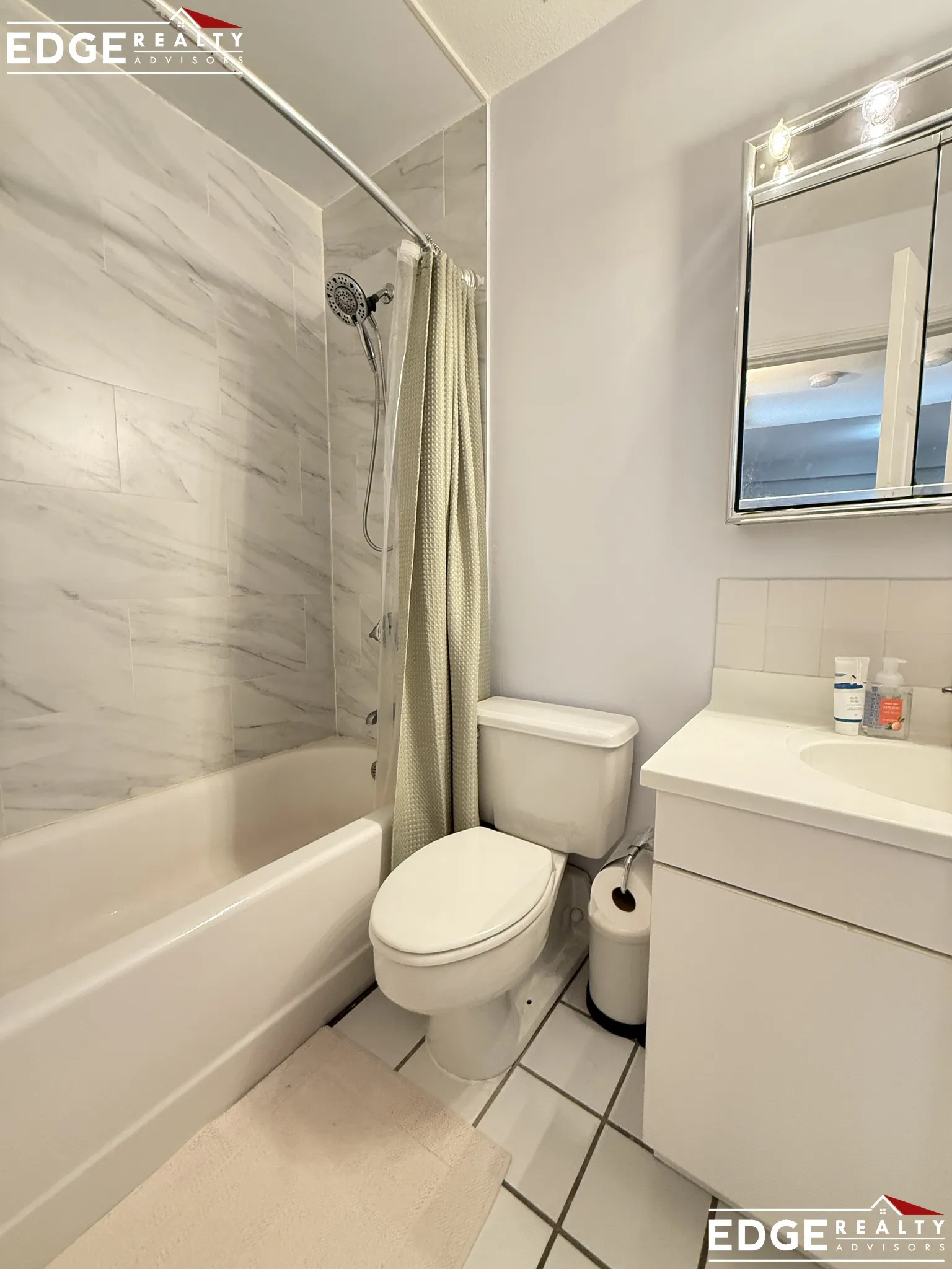 59 Brainerd Rd, Brighton