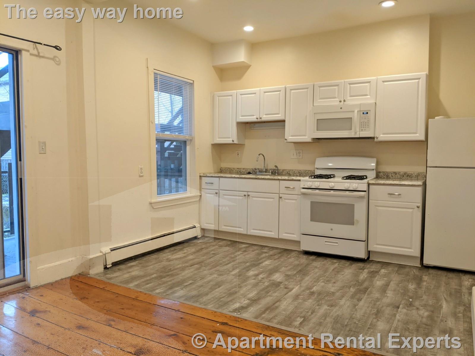 8 Evergreen Sq, Porter Square