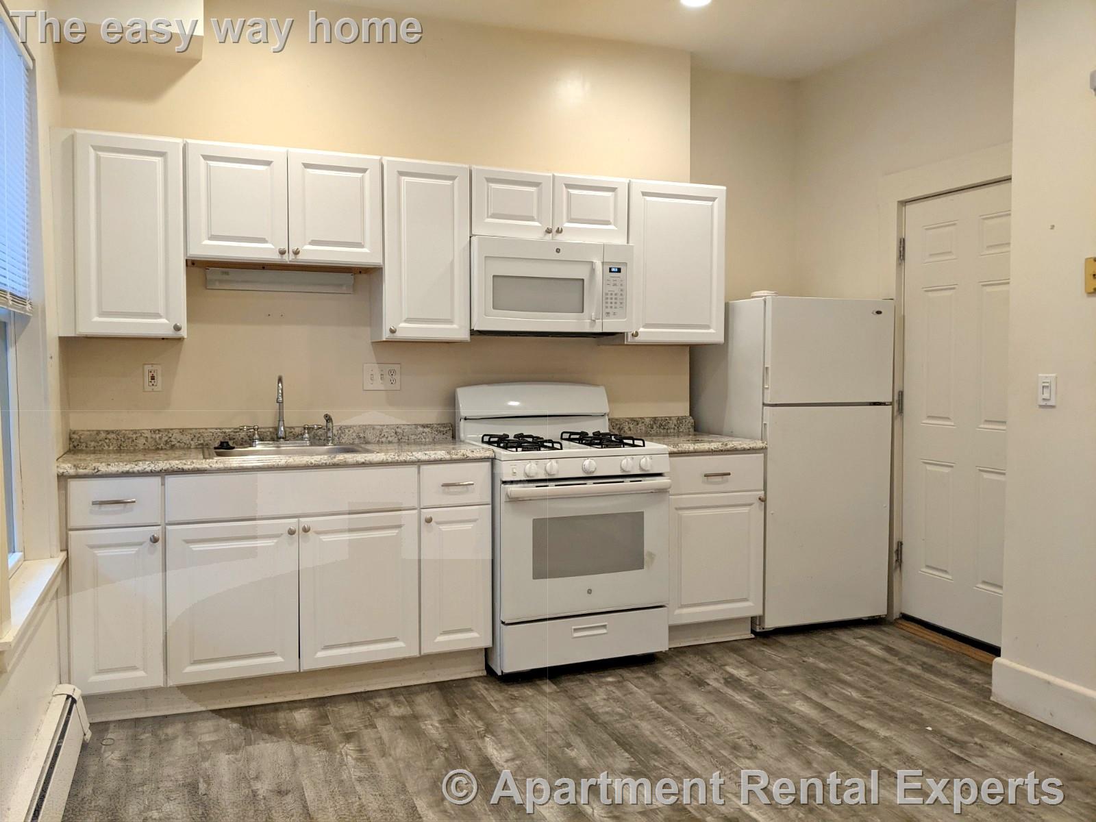 8 Evergreen Sq, Porter Square