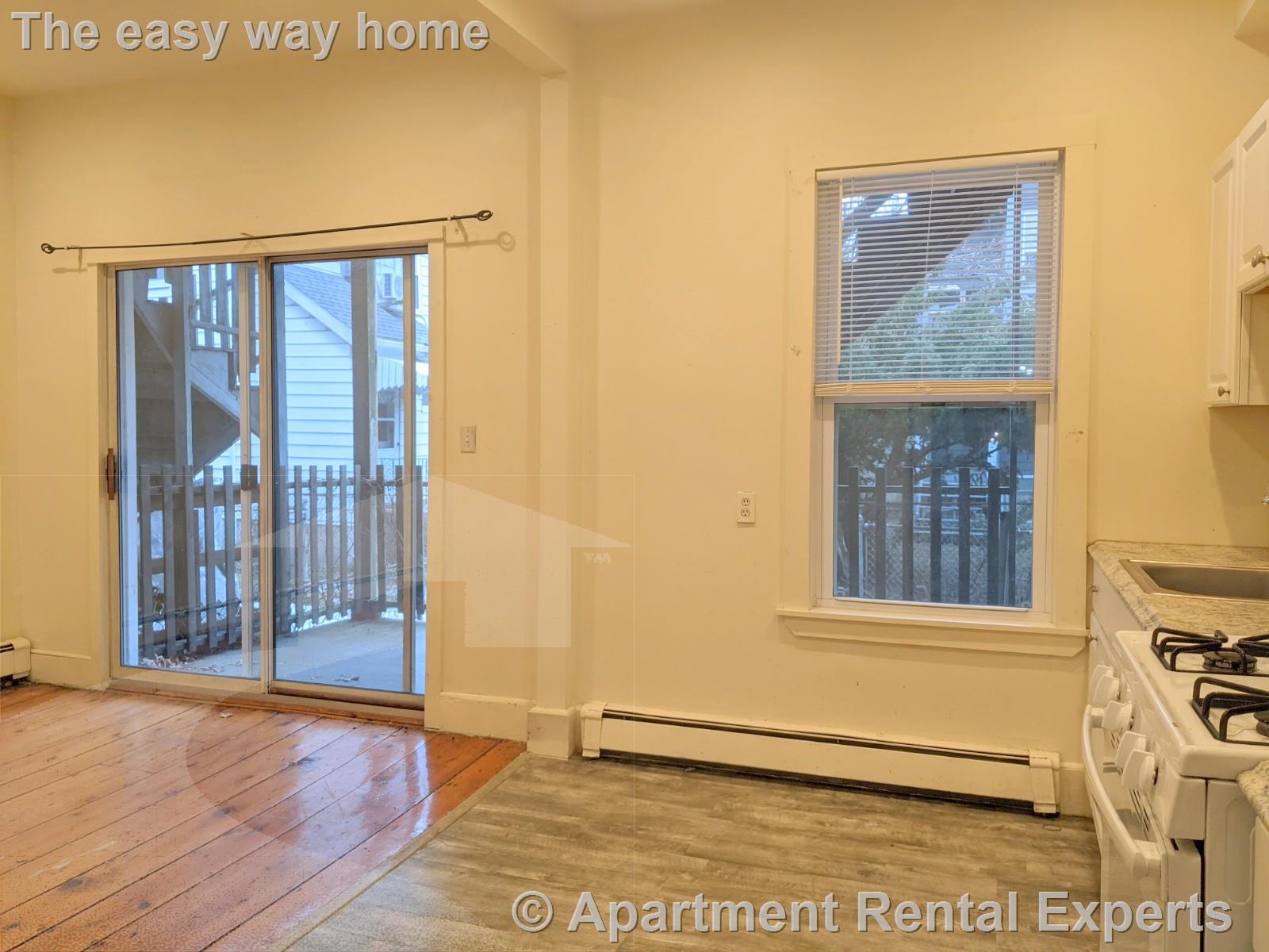 8 Evergreen Sq, Porter Square