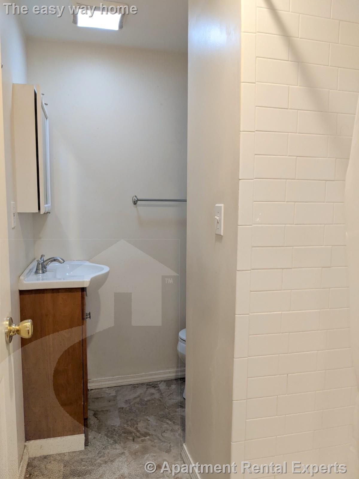 8 Evergreen Sq, Porter Square