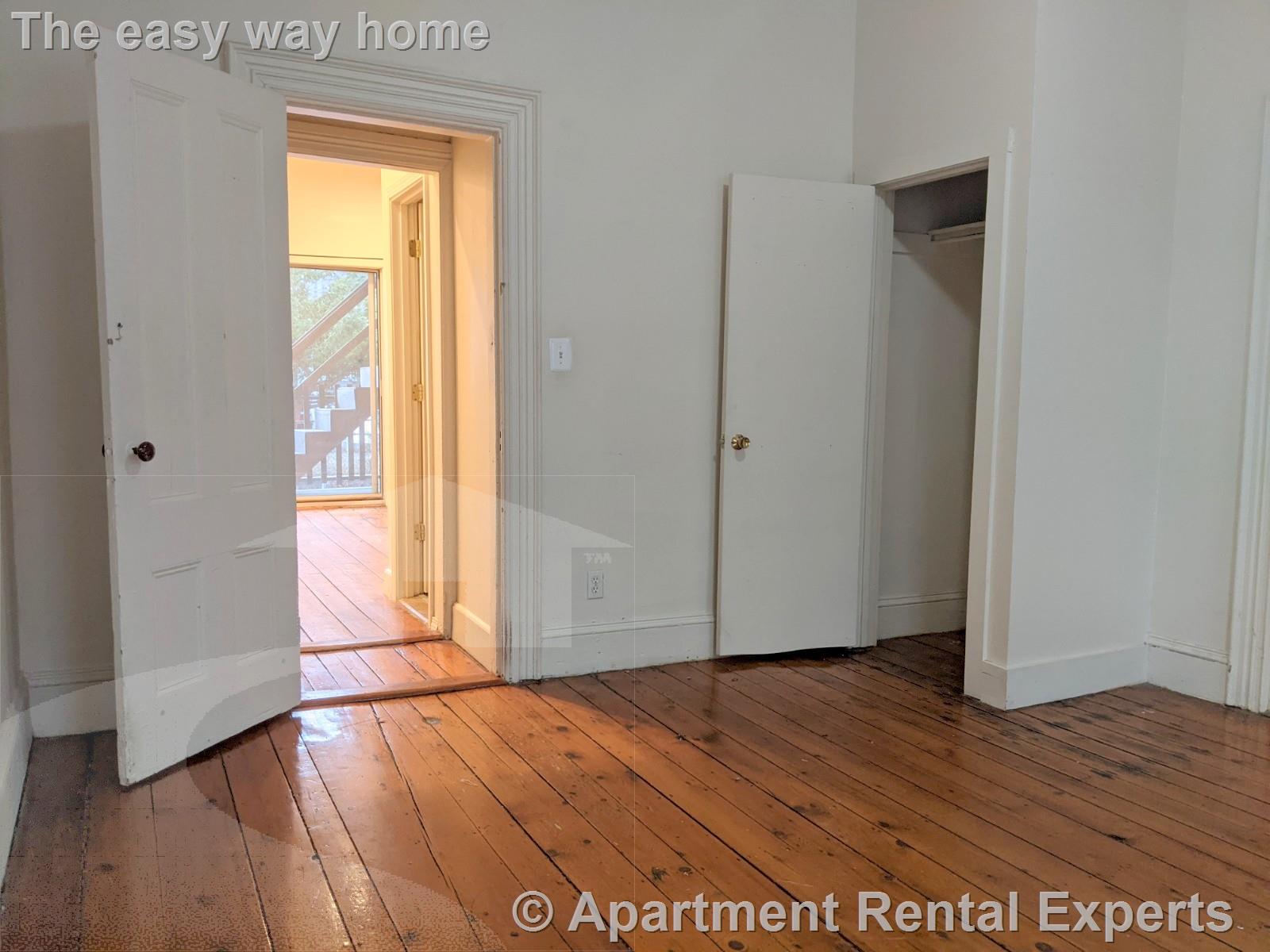 8 Evergreen Sq, Porter Square