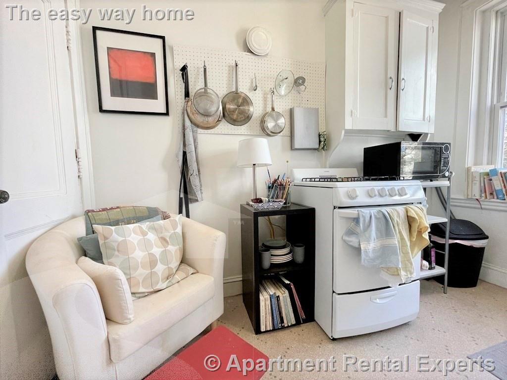 73 Martin St, Neighborhood Nine