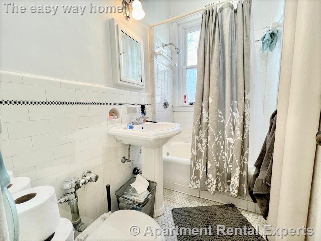 73 Martin St, Neighborhood Nine