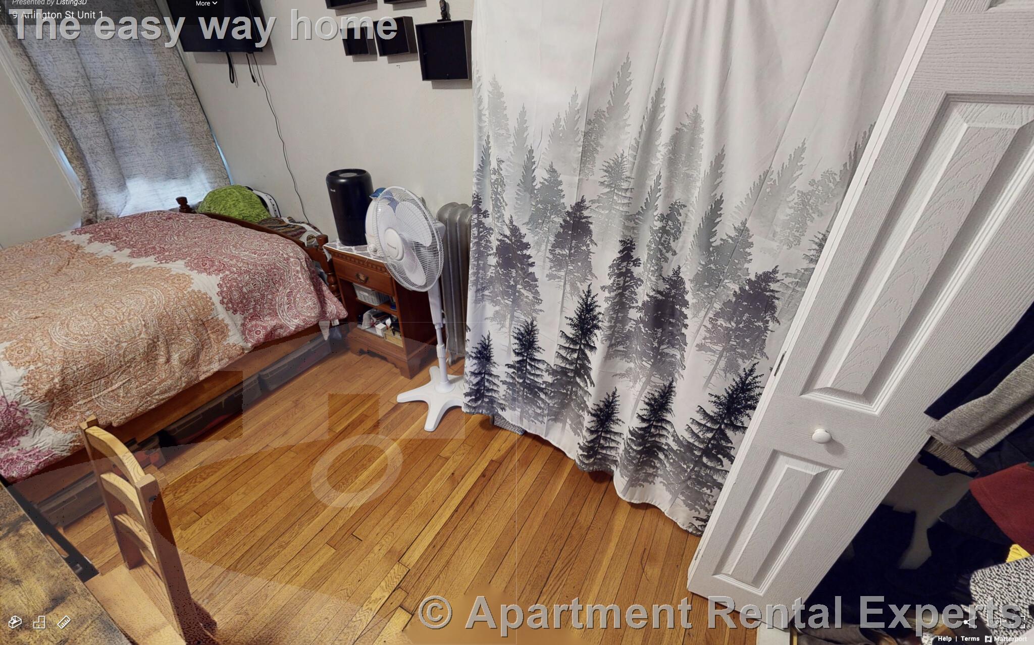 9 Arlington St, Sullivan Square