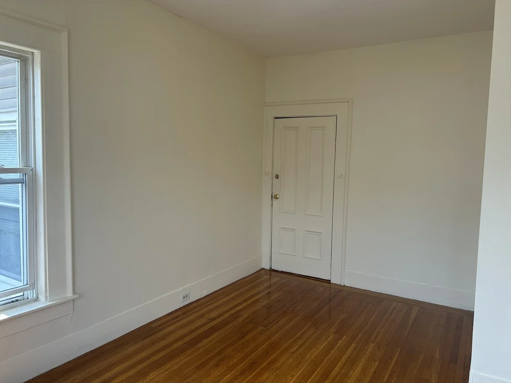 198 Clifton St, Malden