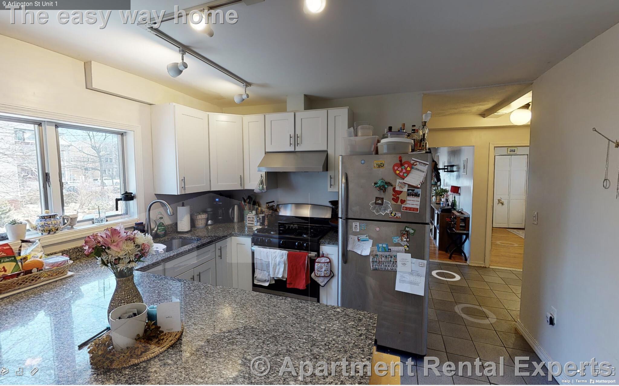 9 Arlington St, Sullivan Square