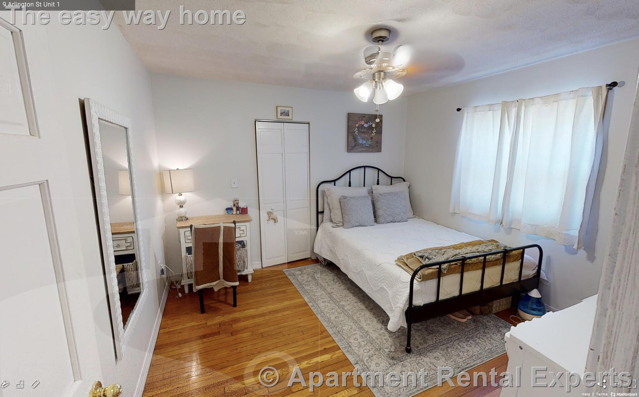 9 Arlington St, Sullivan Square