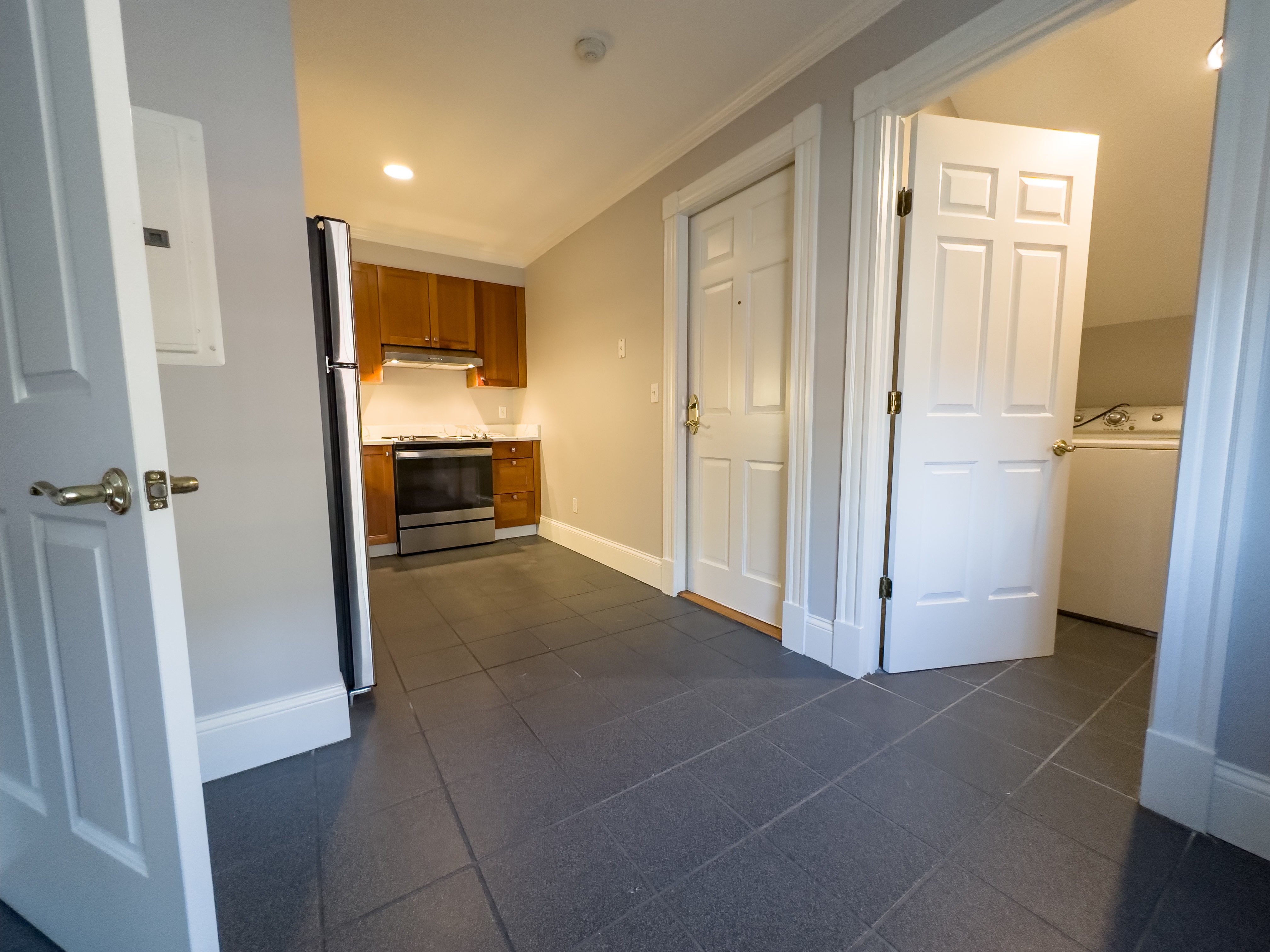 2 bed, 2 bath apartment for rent at 22 Garden St Unit 2, Harvard Square — photo 5 of 19