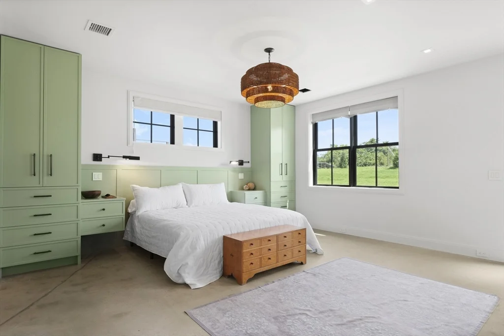 10 Maxey Pond Rd, Nantucket