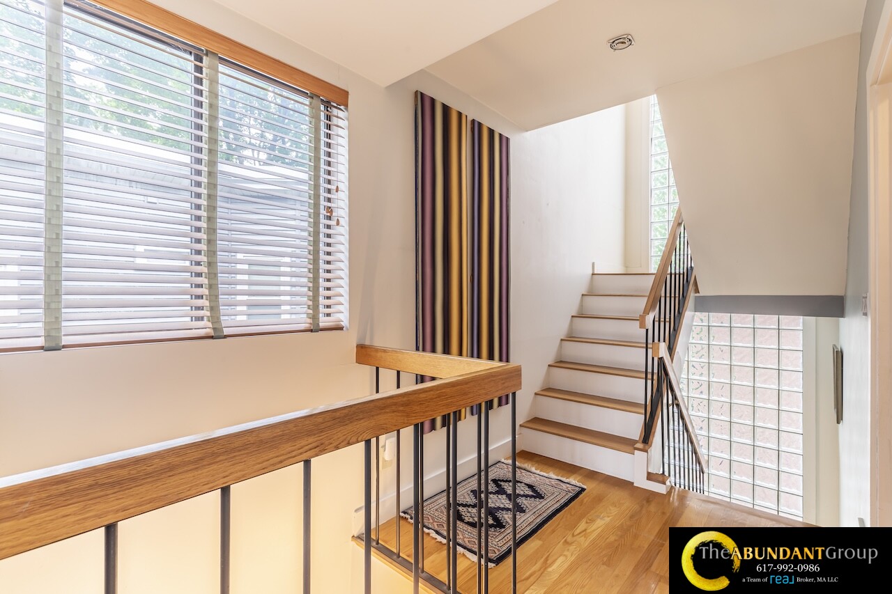 54 Trowbridge St, Mid-Cambridge