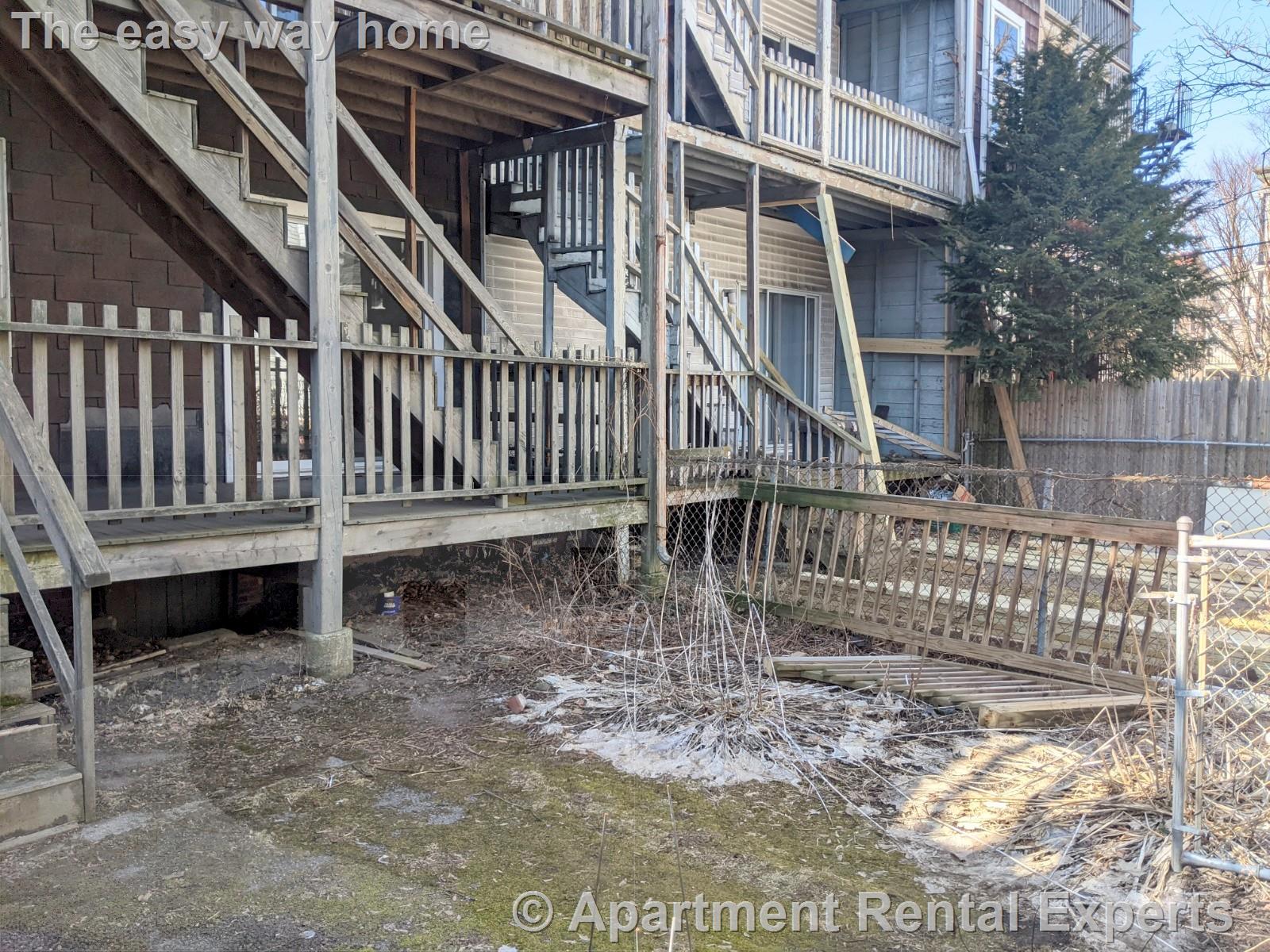 8 Evergreen Sq, Porter Square