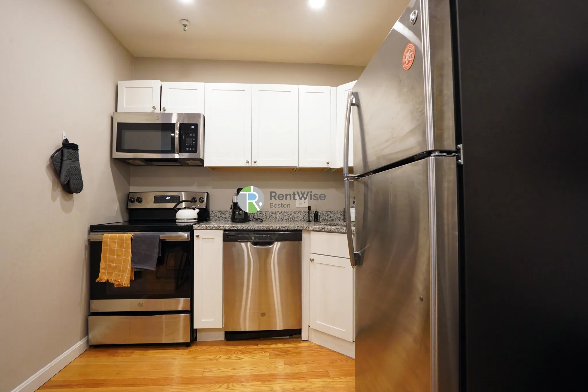 1200 Commonwealth Ave, Brighton