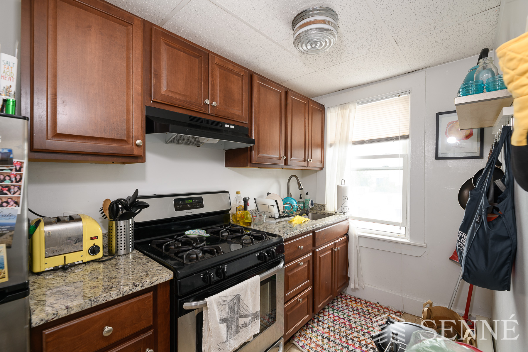 720 Massachusetts Ave, Riverside