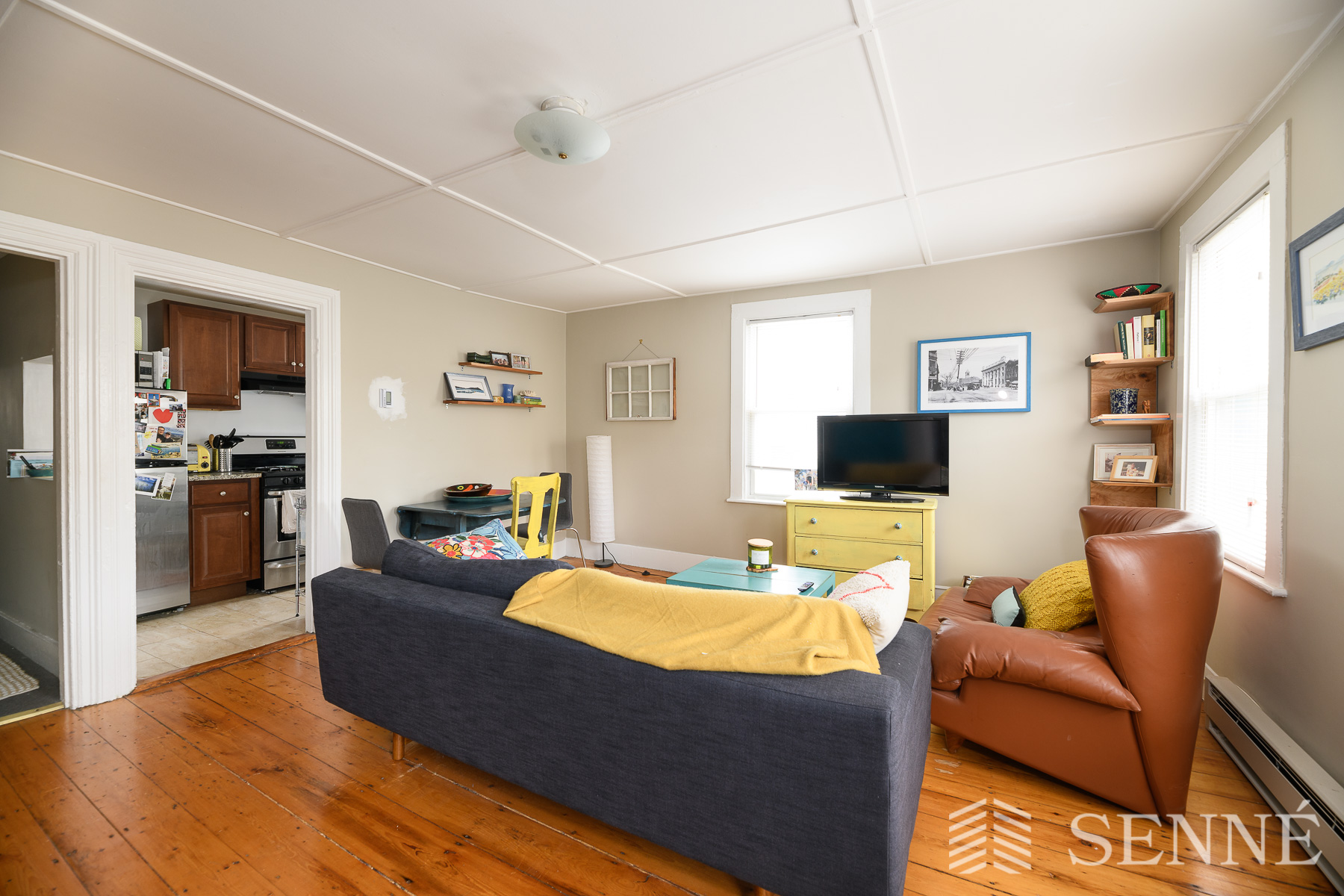 720 Massachusetts Ave, Riverside