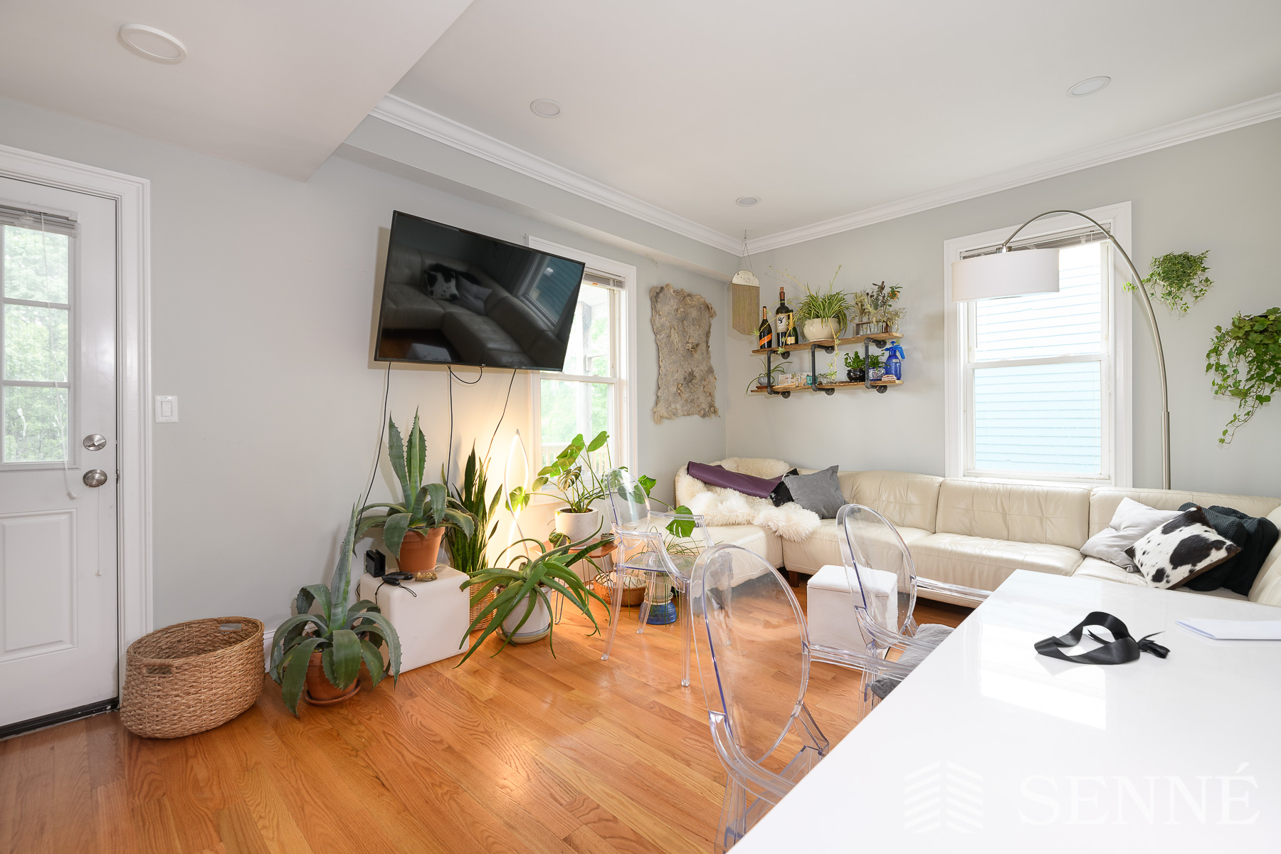 279 Concord Ave, Neighborhood Nine