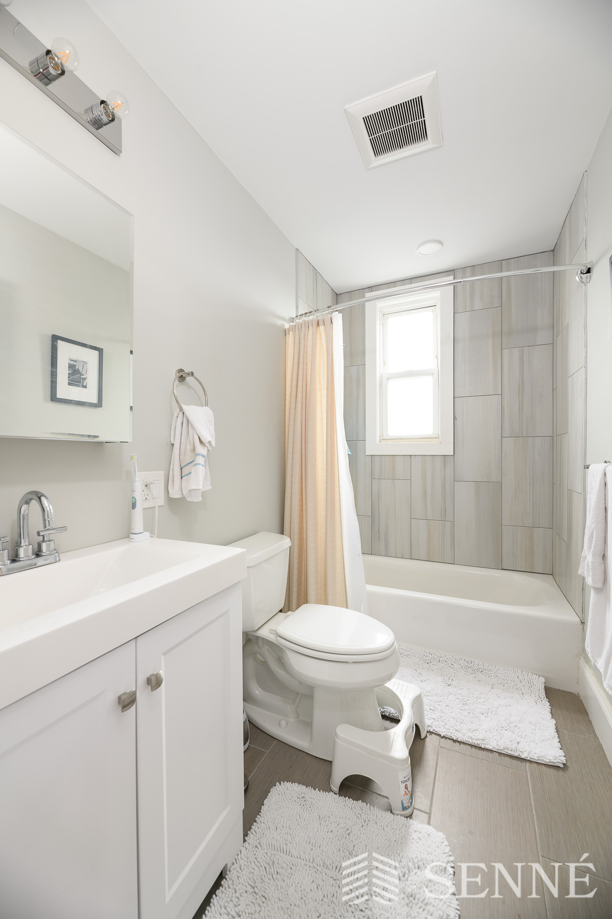 279 Concord Ave, Neighborhood Nine