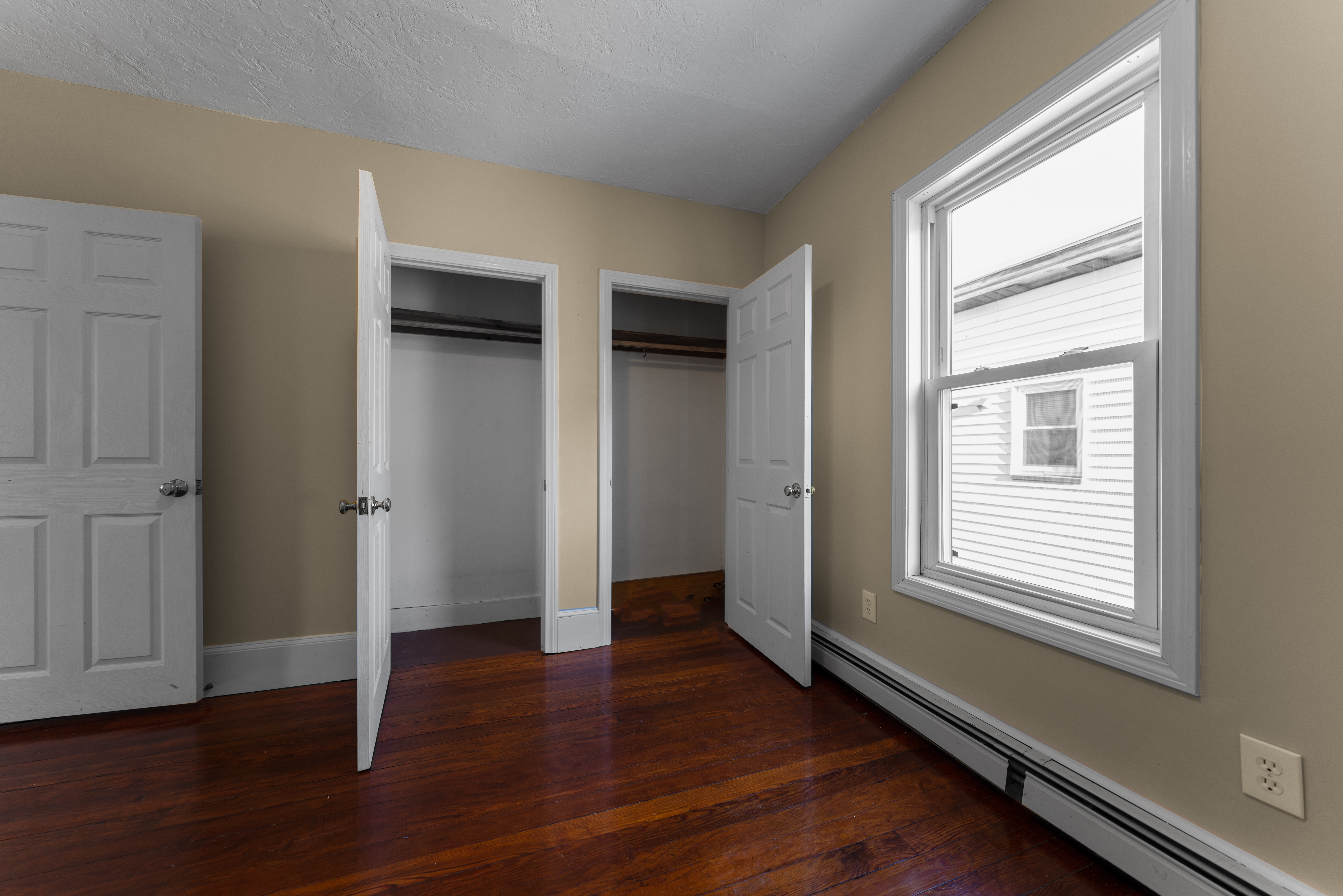 3 bed, 1 bath apartment for rent at 10 Speridakis Ter Unit 1, Cambridgeport — photo 12 of 16