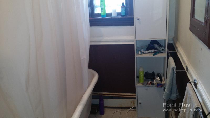 122 Columbia St, The Port