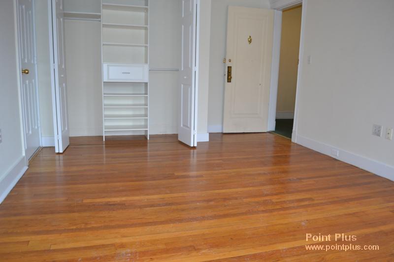 3 Langdon St, Neighborhood Nine