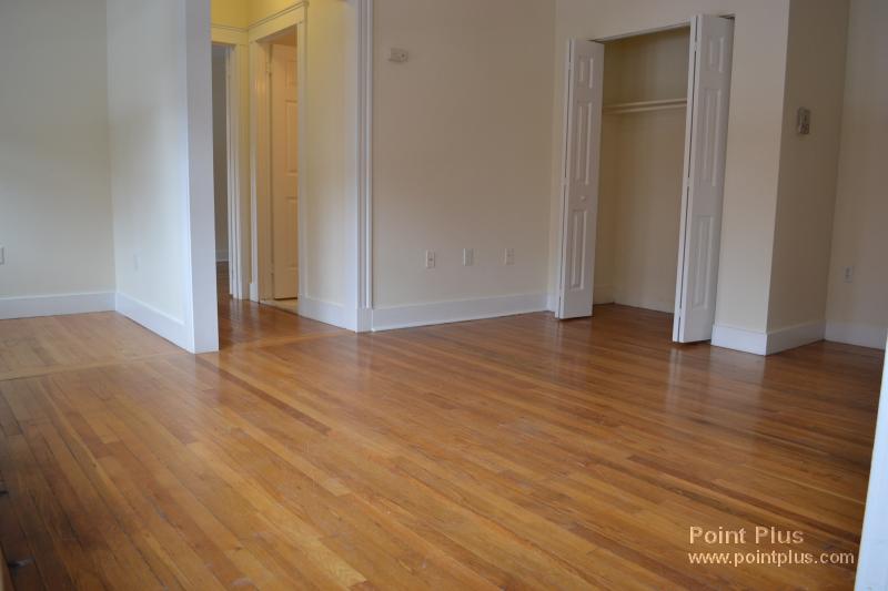 3 Langdon St, Neighborhood Nine