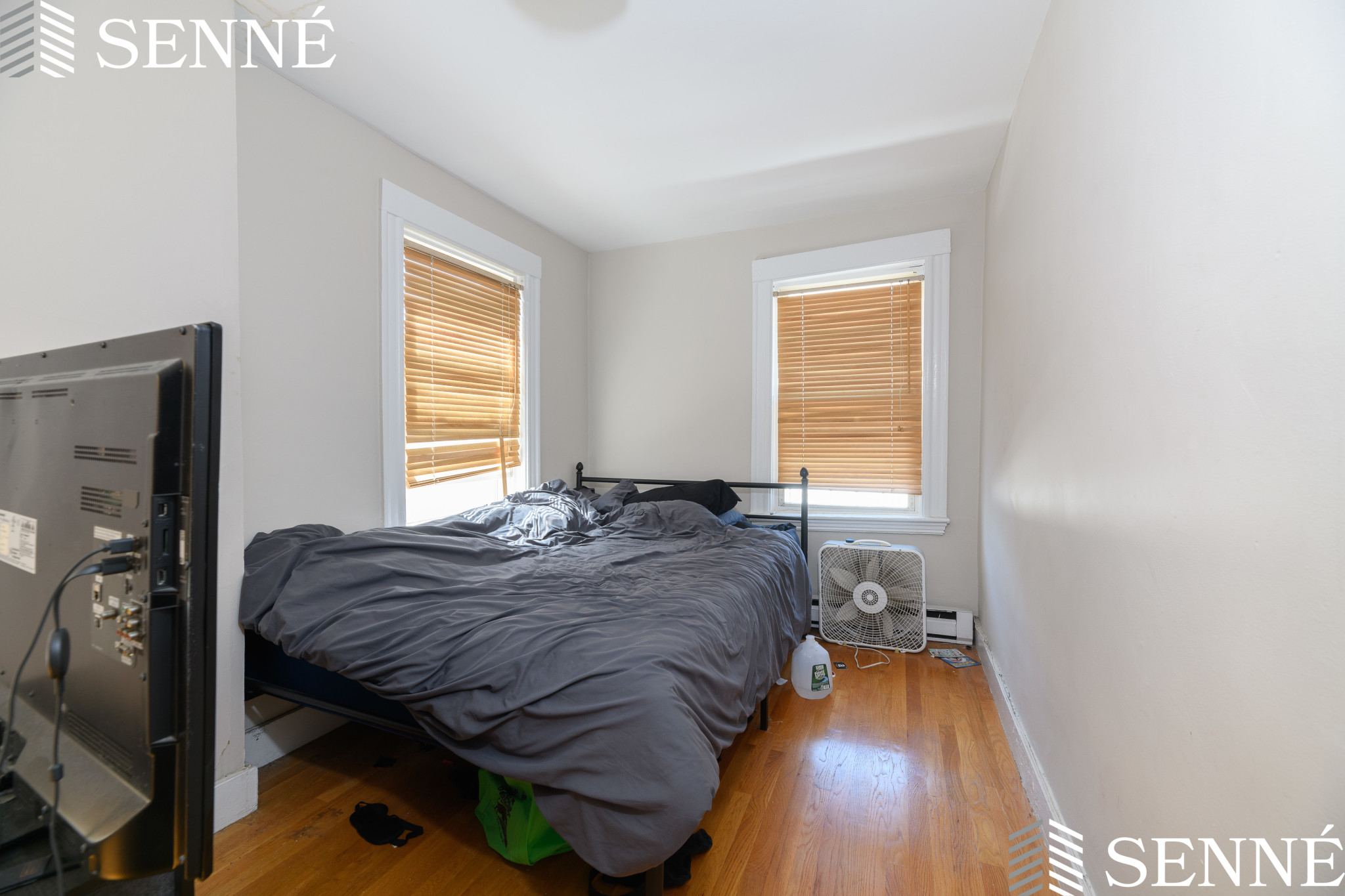 720 Massachusetts Ave, Riverside