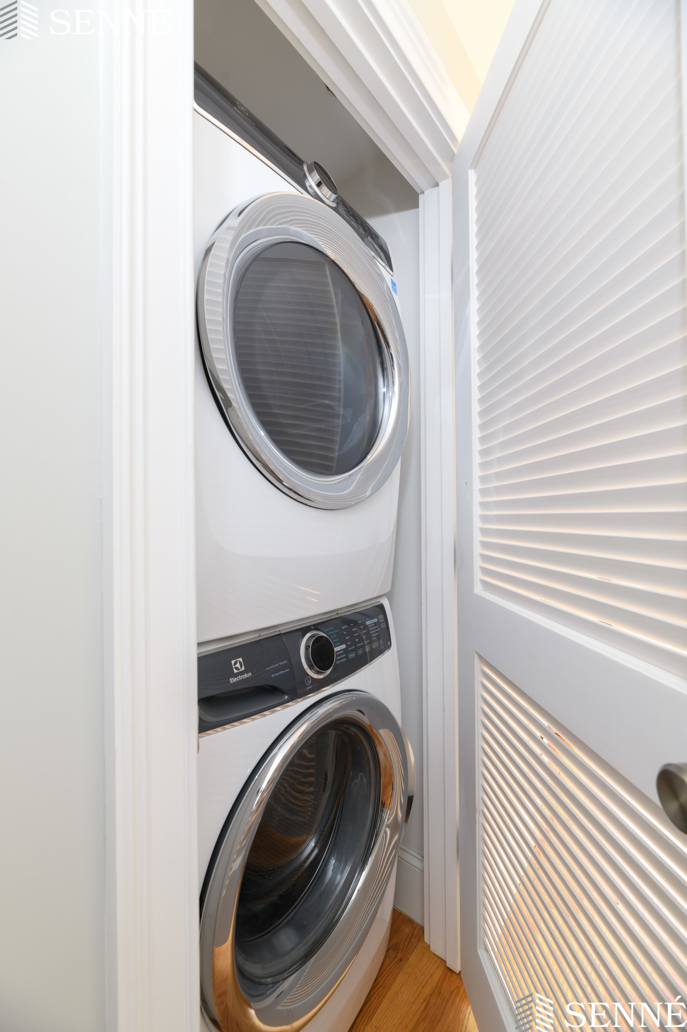 279 Concord Ave, Neighborhood Nine