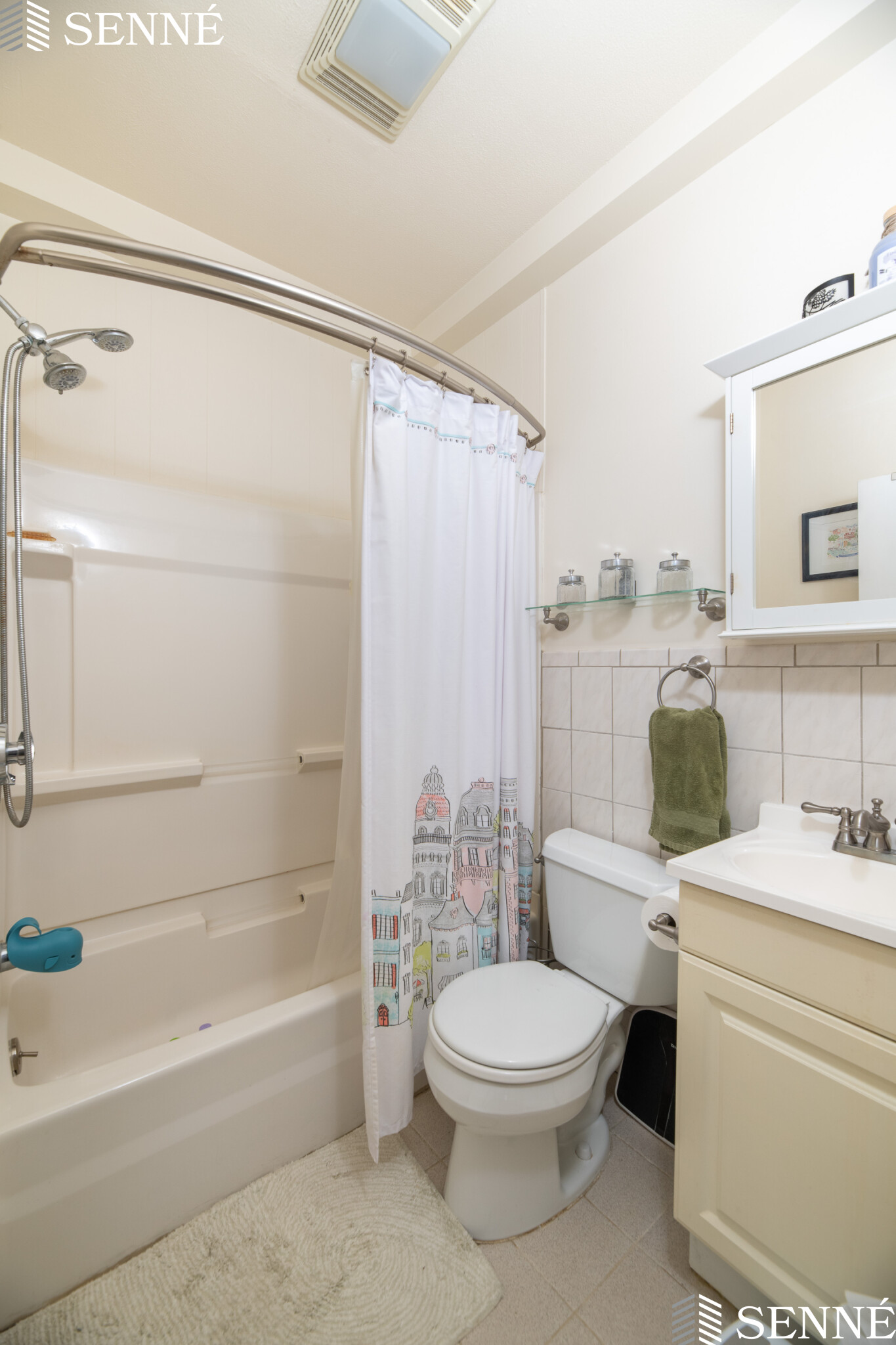 51 8th St, East Cambridge