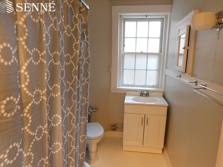 21 Chauncy St, Neighborhood Nine