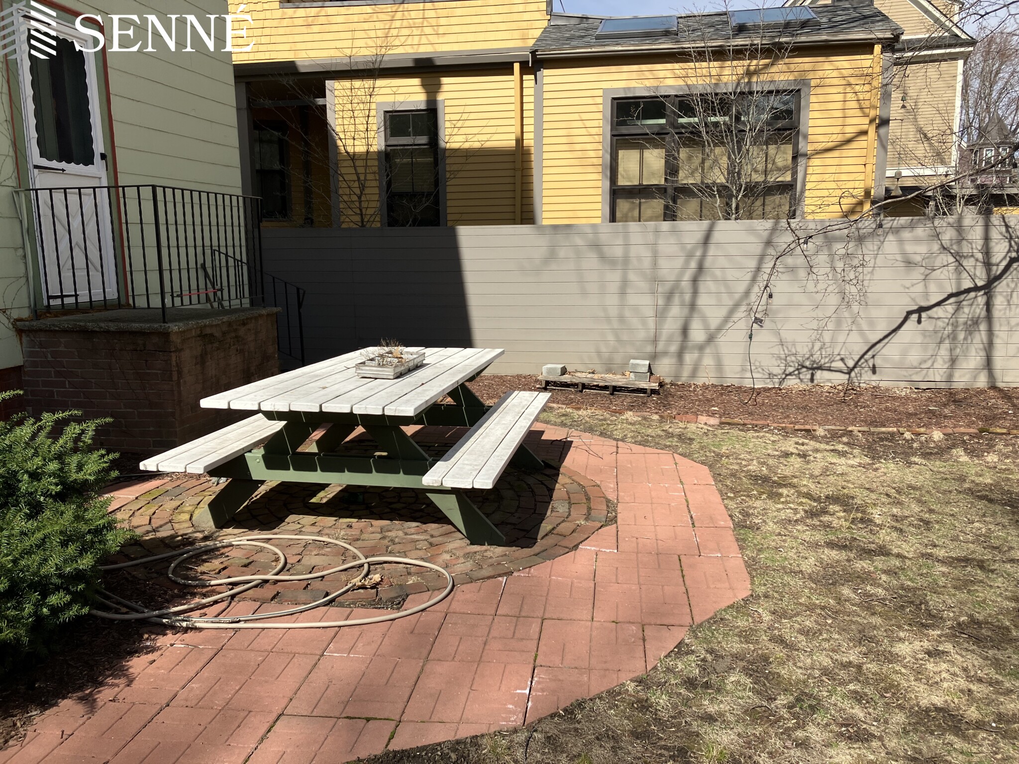 16 Kidder Ave, Powder House Square