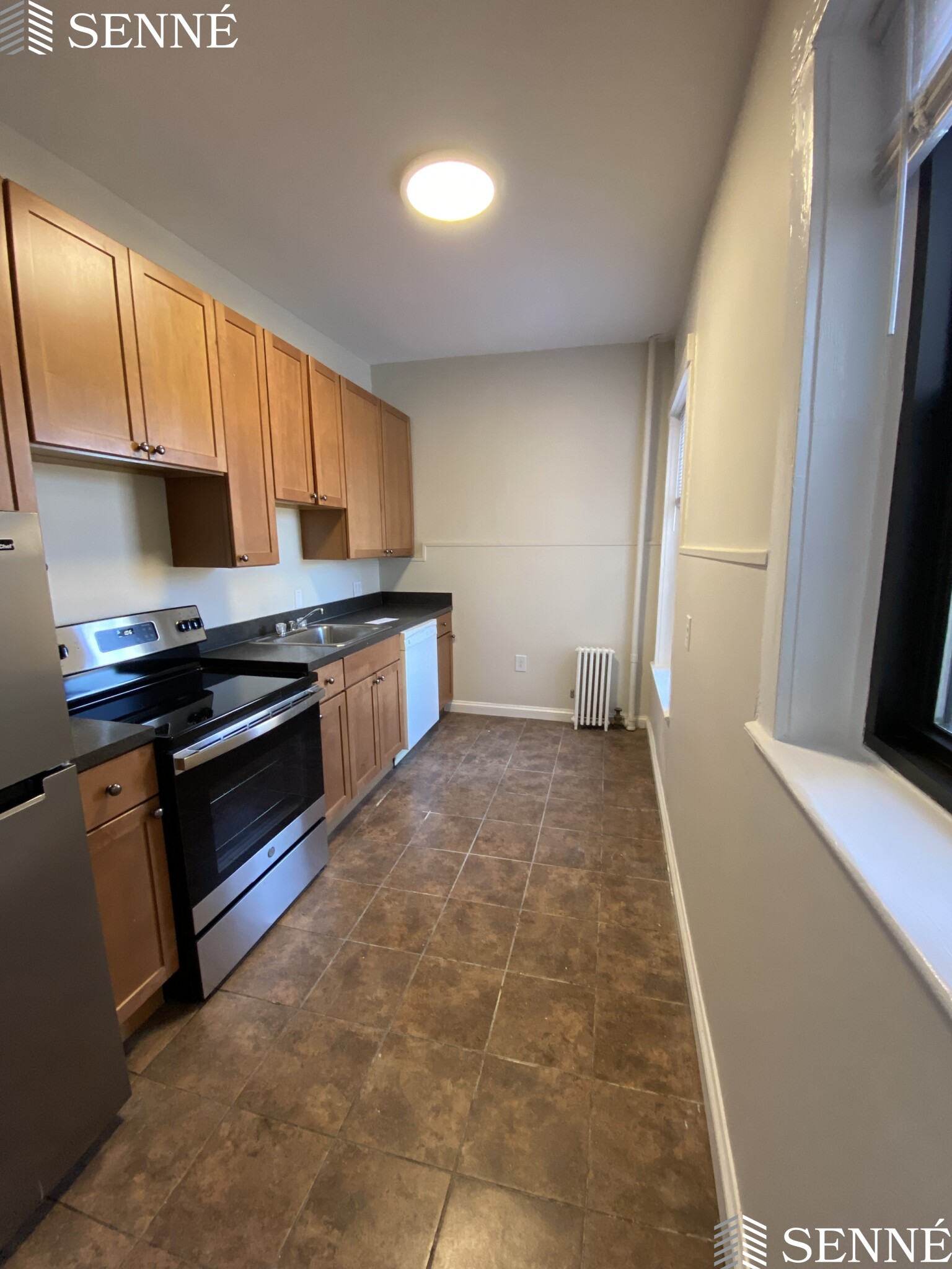 1039 Massachusetts Ave, Mid Cambridge