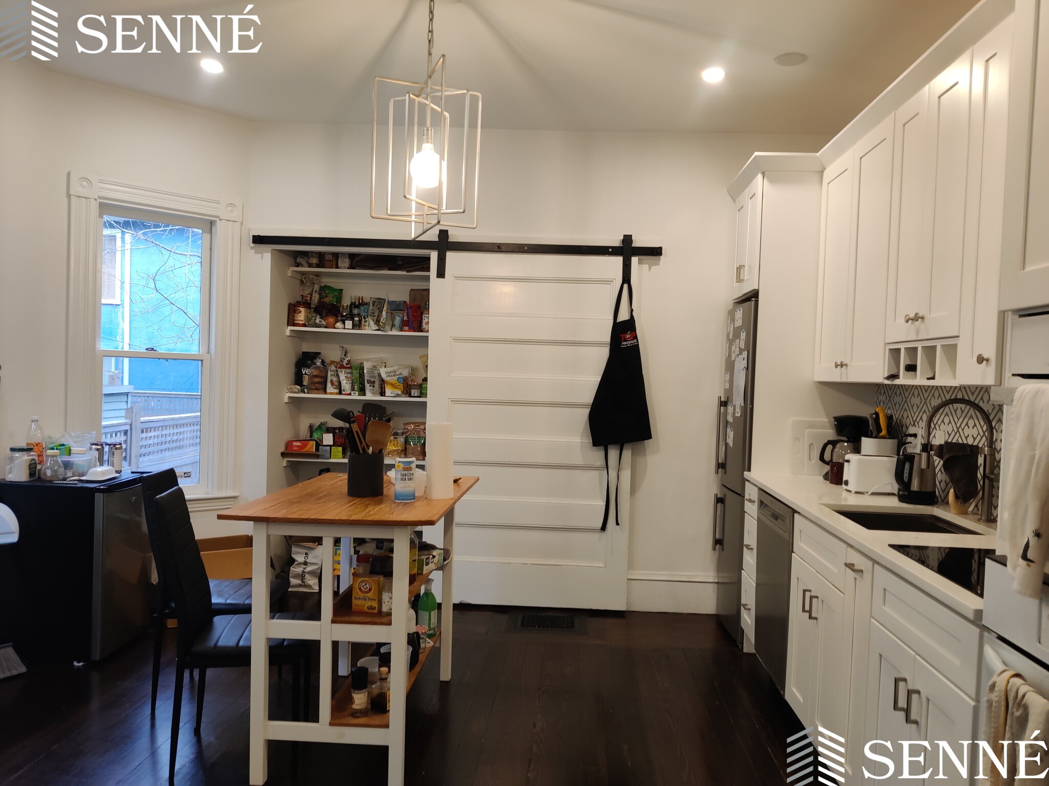 35 Highland Ave, Mid-Cambridge