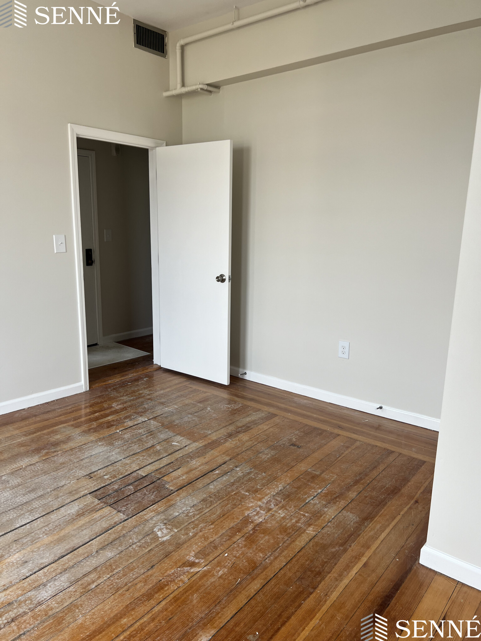 790 Main St, The Port