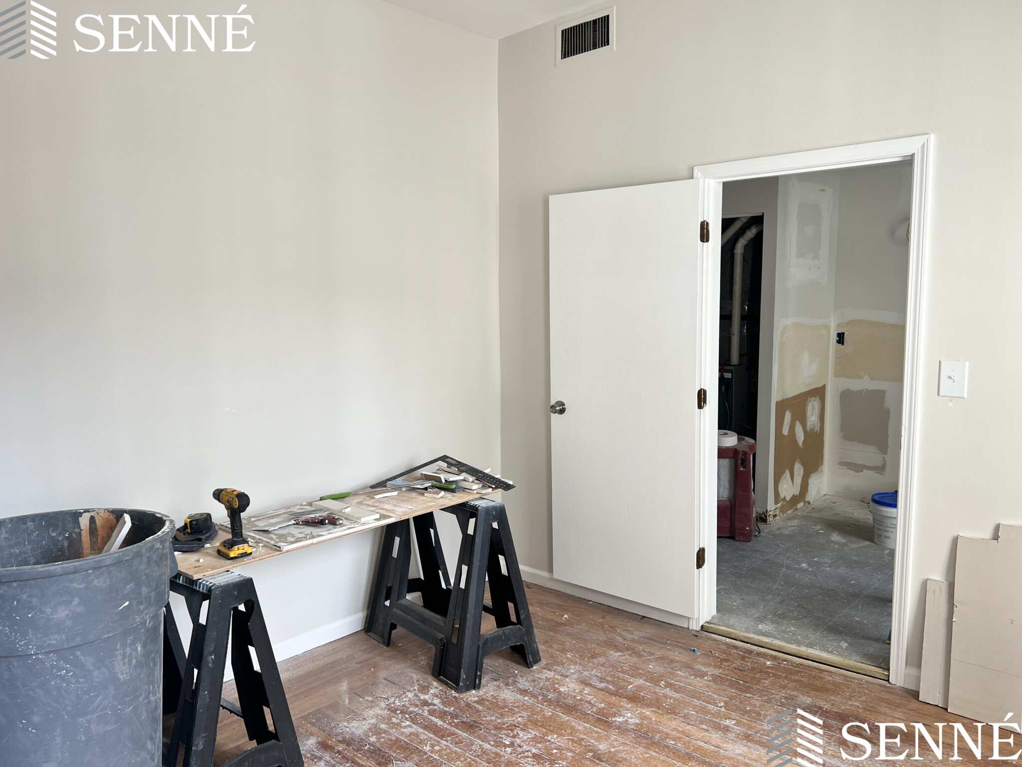 790 Main St, The Port