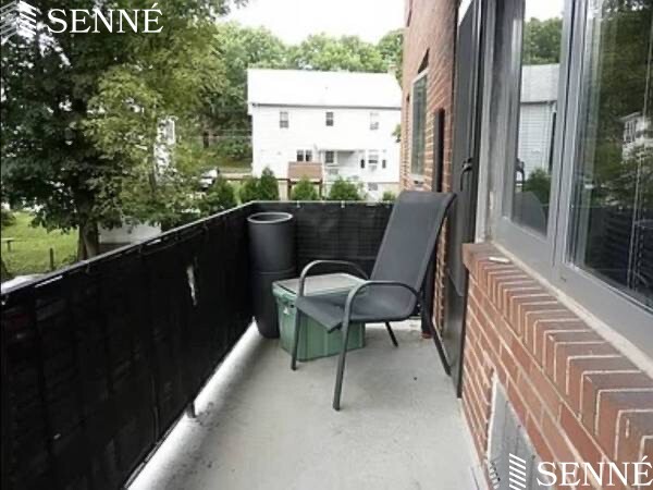 125 Trapelo Rd, Belmont