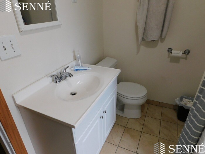 51 Porter Circle, North Cambridge