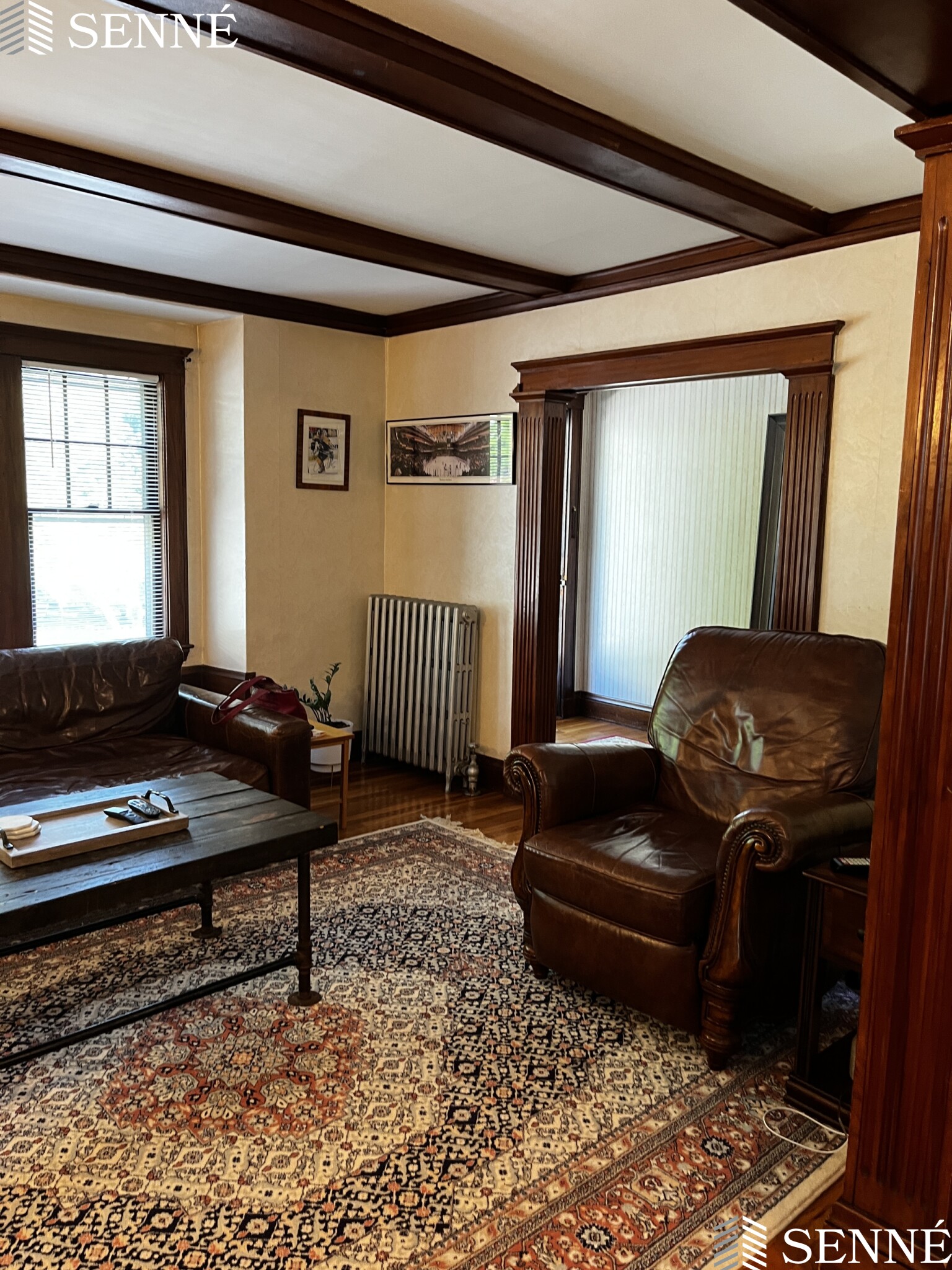 42 School St, Arlington Heights