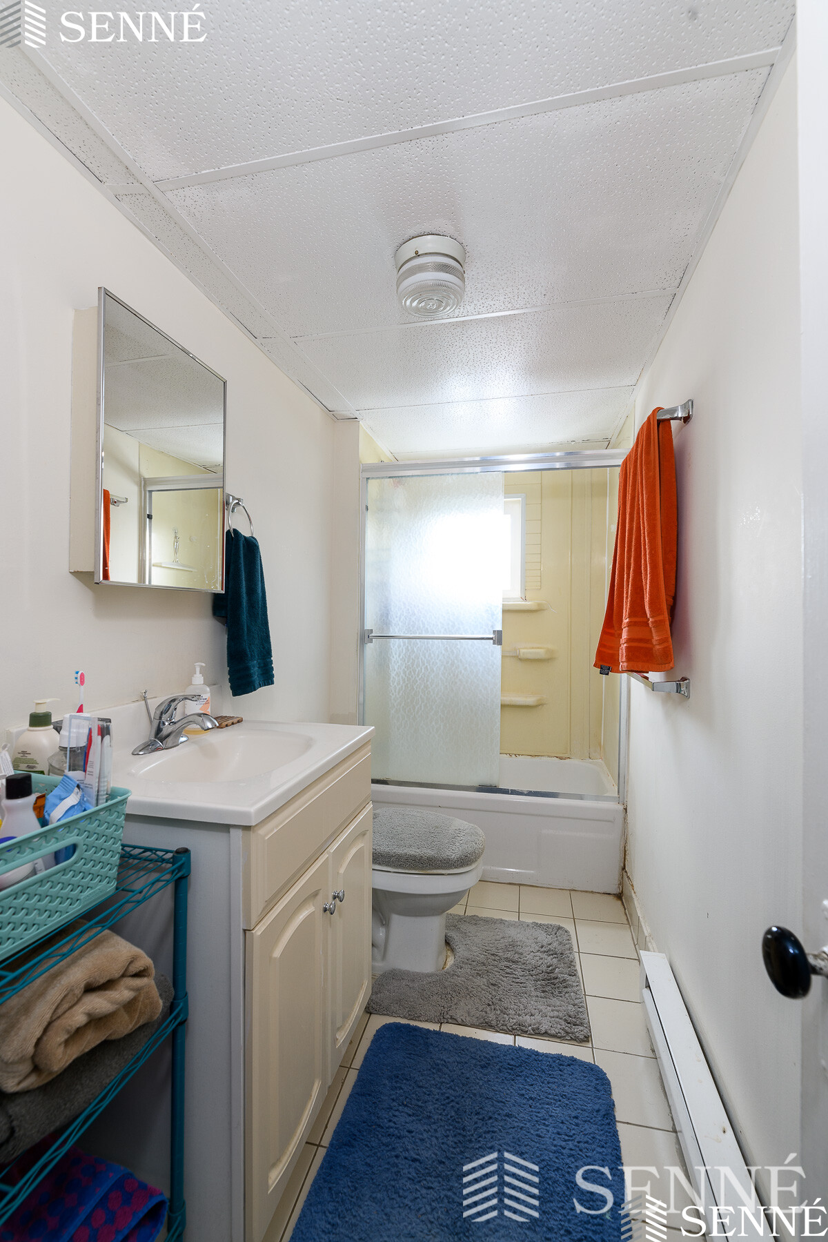 720 Massachusetts Ave, Riverside