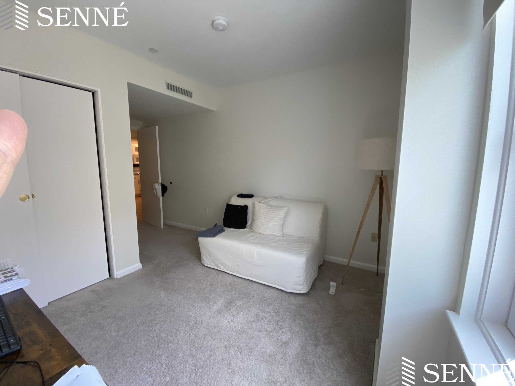 1008 Massachusetts Ave, Riverside