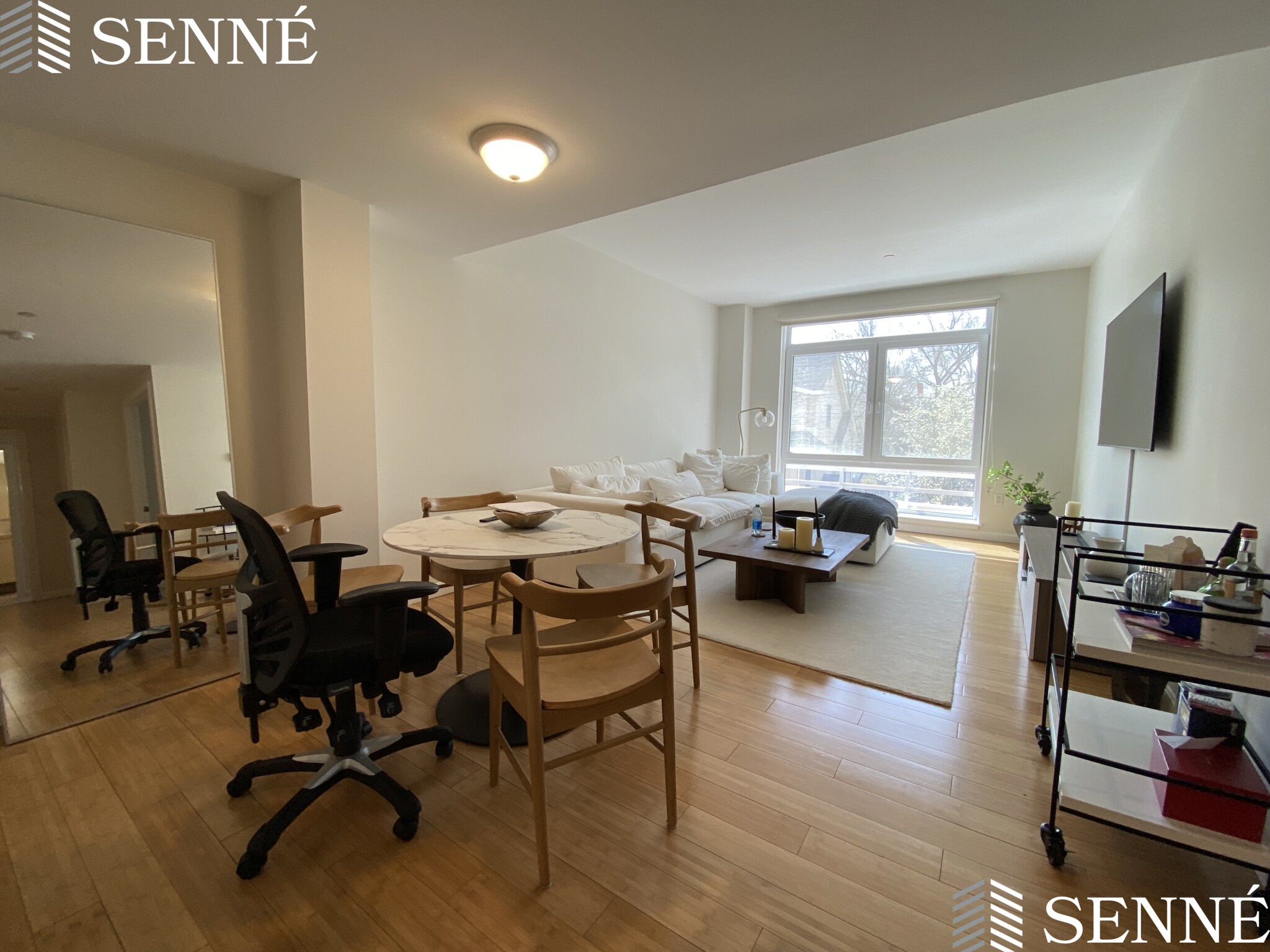 1008 Massachusetts Ave, Riverside