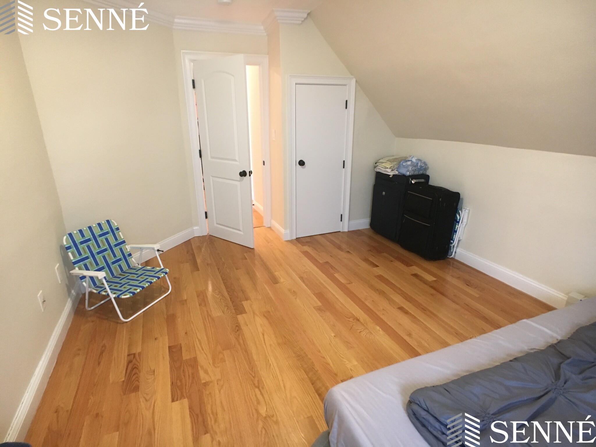 67 Temple St, Somerville