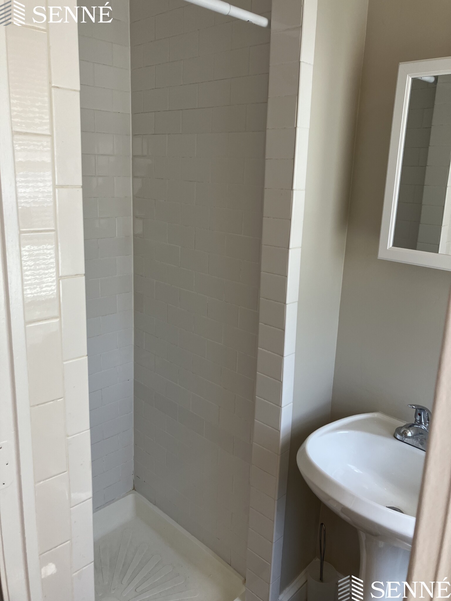 510 Medford St, Magoun Square