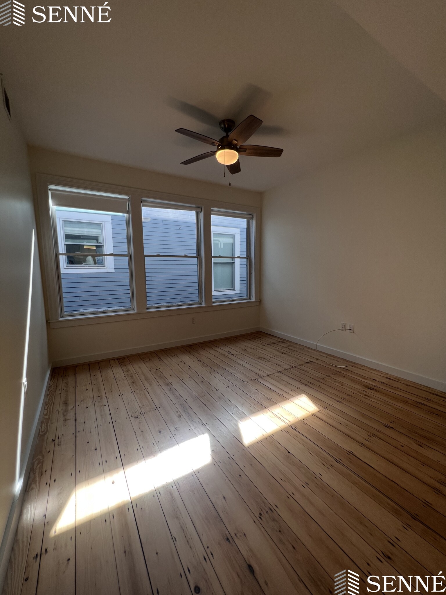 22 Magazine St, Cambridgeport