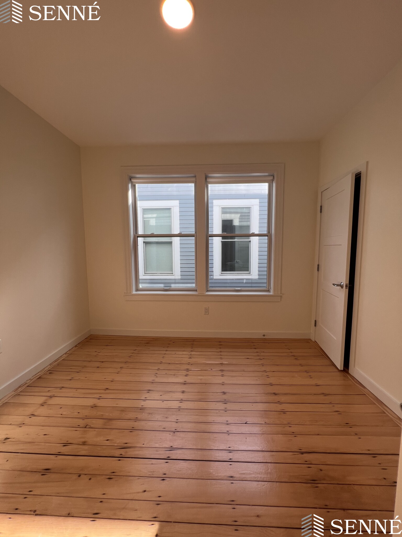 22 Magazine St, Cambridgeport