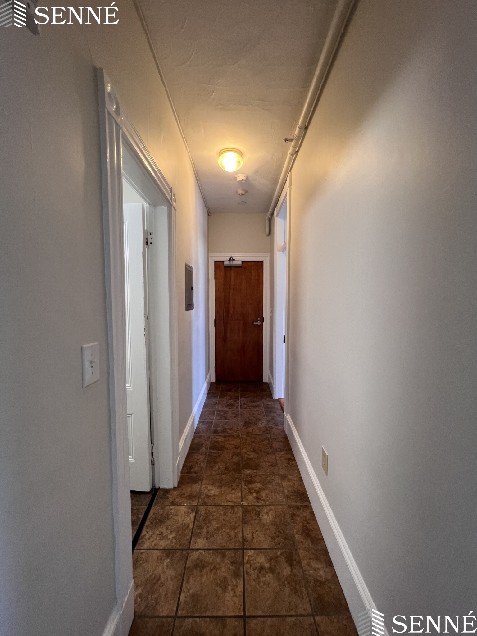 1039 Massachusetts Ave, Harvard Square