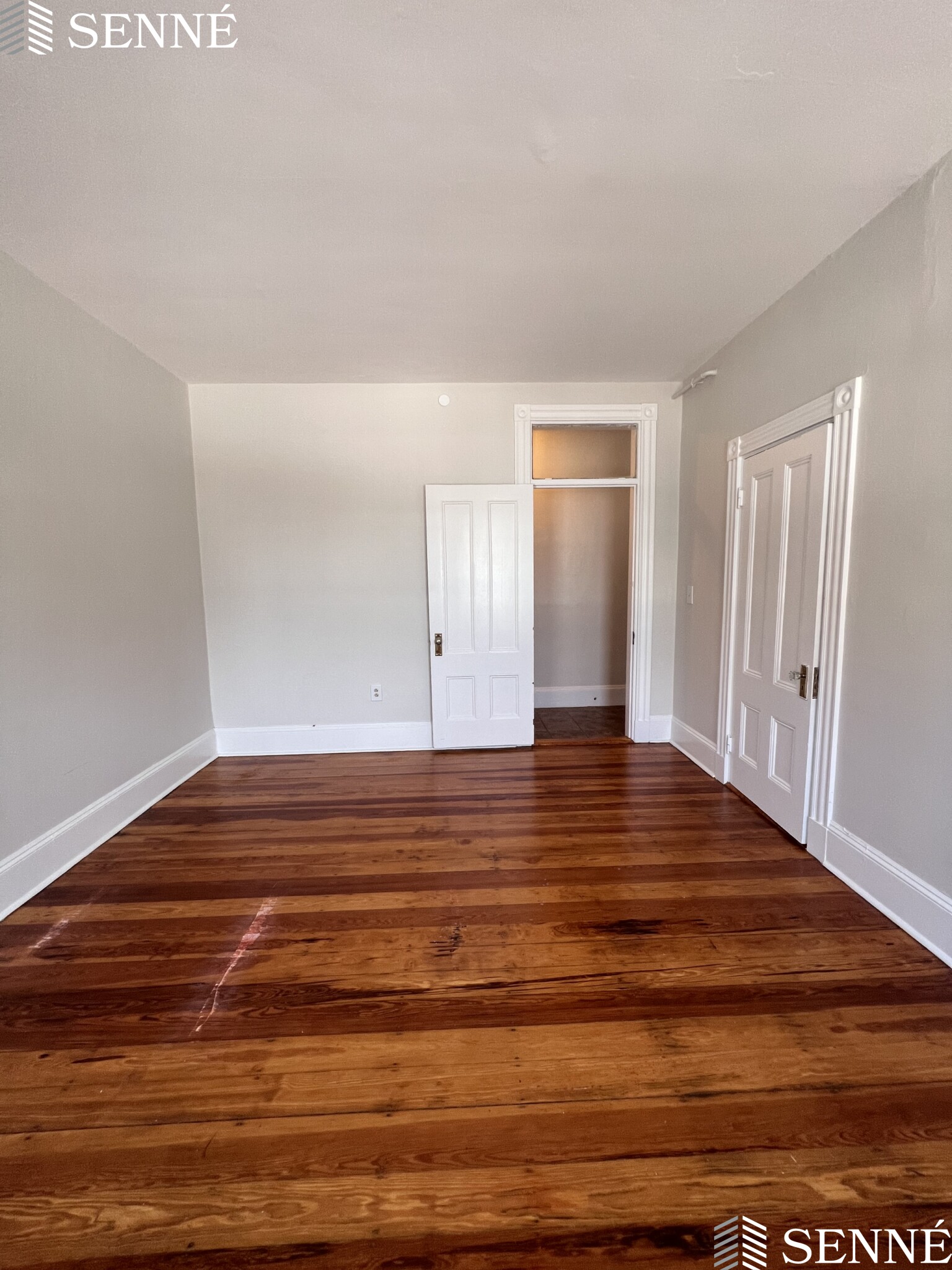 1039 Massachusetts Ave, Harvard Square