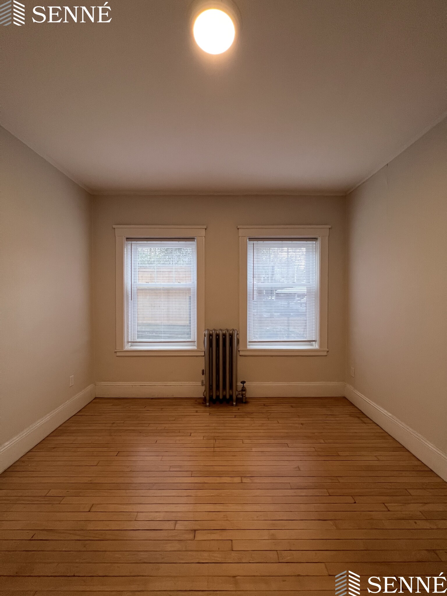 5 Linnaean St, Neighborhood Nine