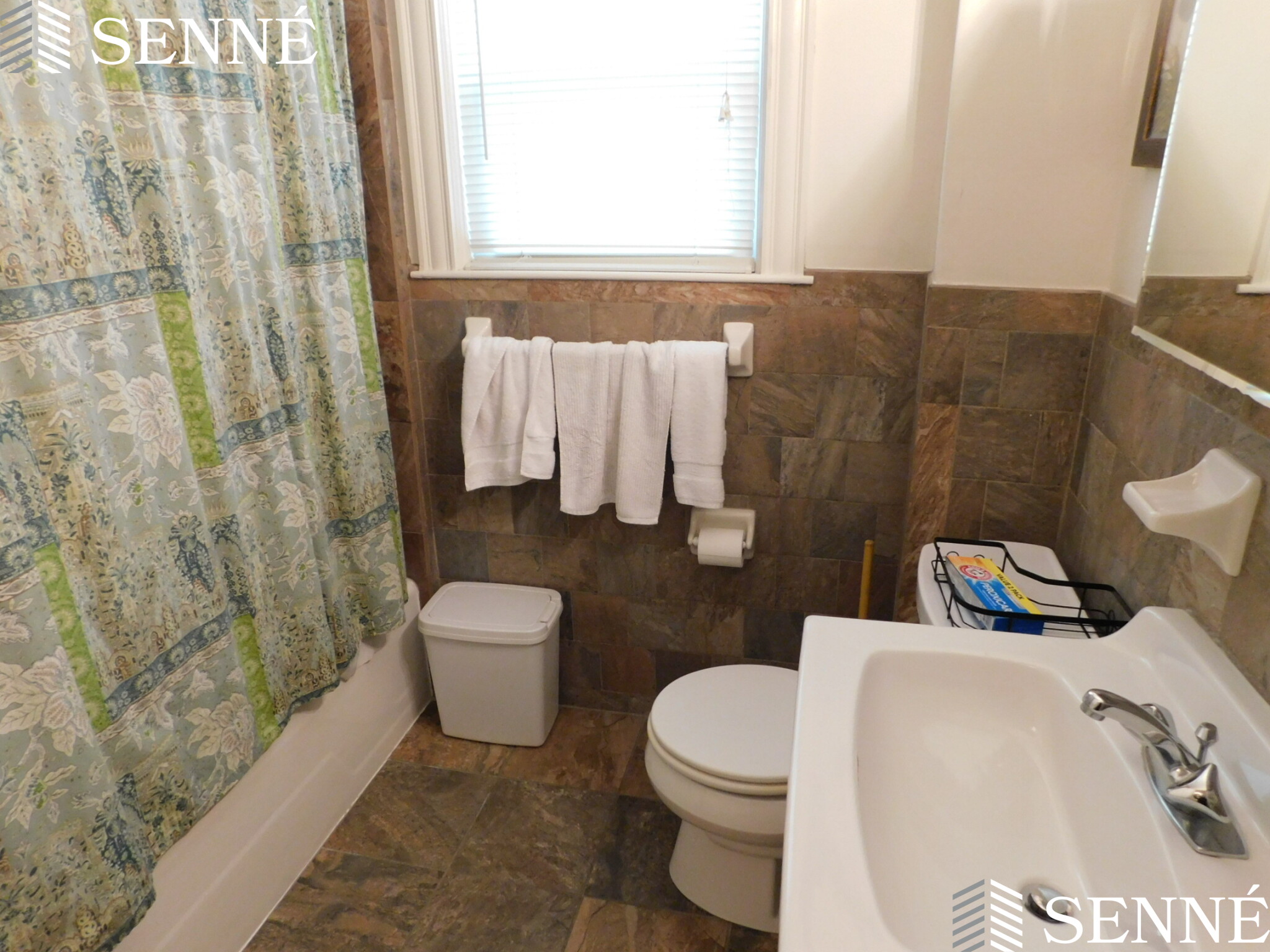 20 Saint James Ave, Davis Square